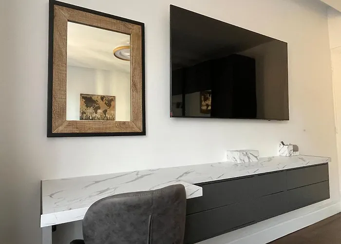 Premium - Le Trente דיז'ון